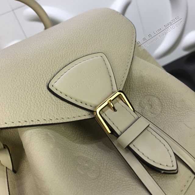 LV包包 LV新款雙肩包 M45397 奶油白壓紋牛皮 Montsouris雙肩包 LV女士雙肩後背包  ydh3762